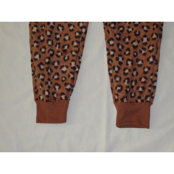 NEW One-Piece Pajamas S (7) Blanket Sleeper Union Suit Hooded Cheetah Fleece - Picture 7 of 8